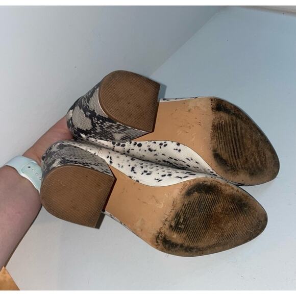 Steve Madden Snakeskin Booties Womens 9 Block Heel Ankle Boots Statement Fashion - Picture 7 of 7